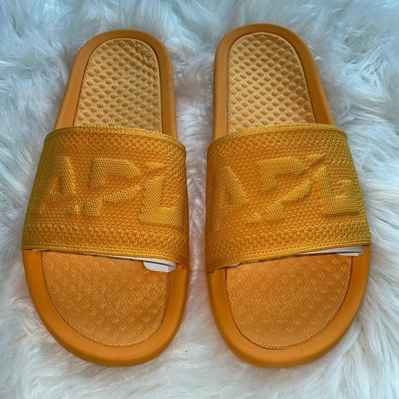 🆕 APL Men’s Big Logo Techloom Slide in Mango Size 10 UNISEX - Picture 3 of 11